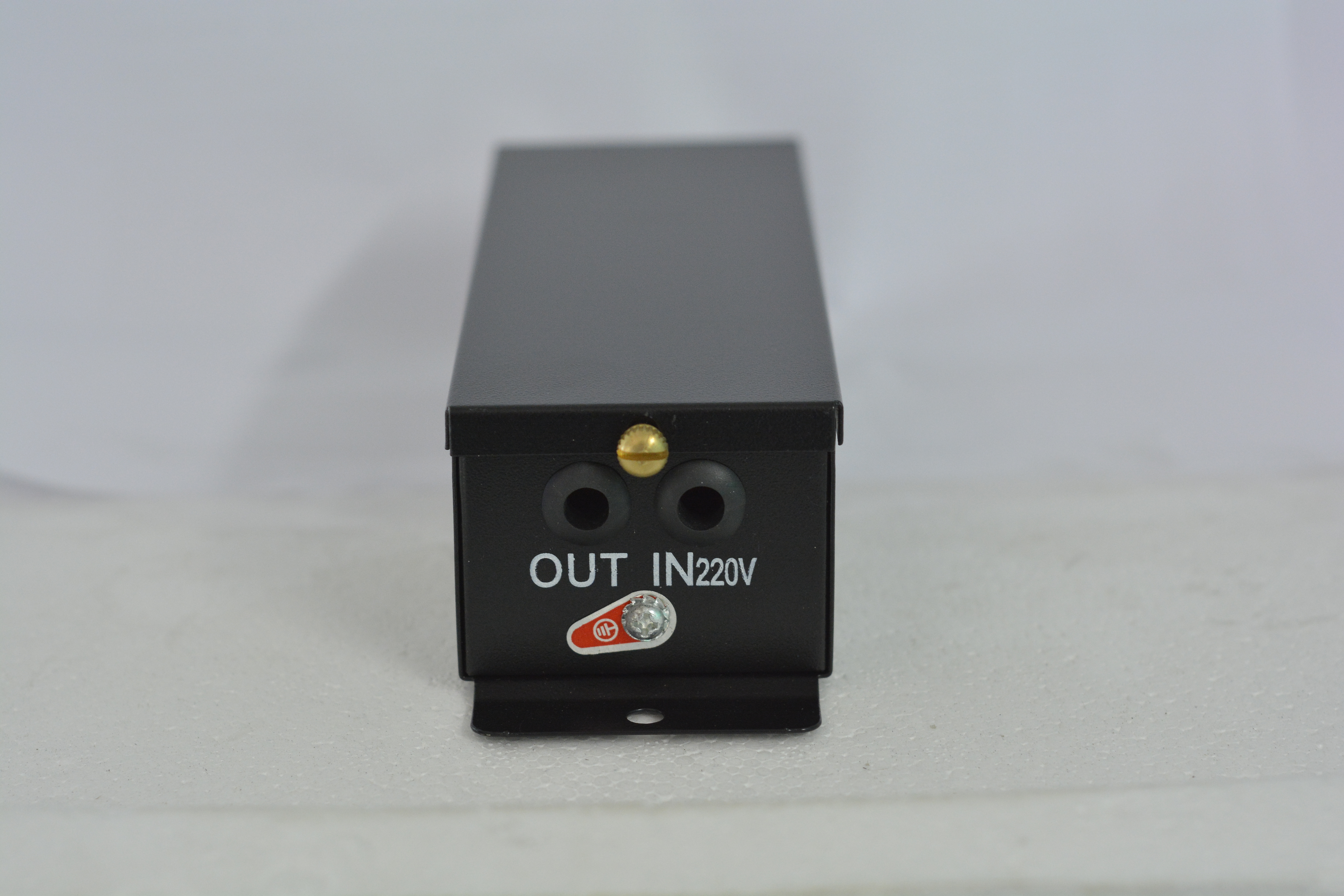 Power supply AC220V 