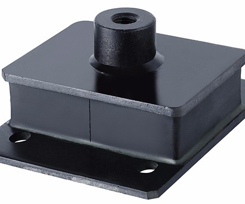 Square traction damping mat